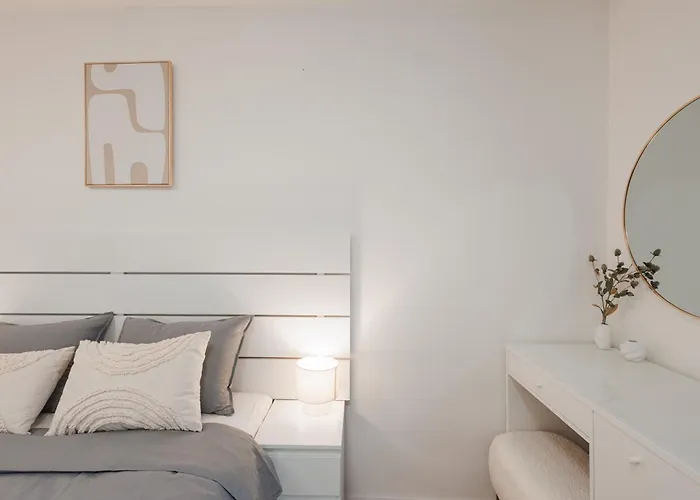 아파트 Charming Duplex Loft In Center *