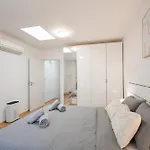 Charming Duplex Loft In Center * Prague