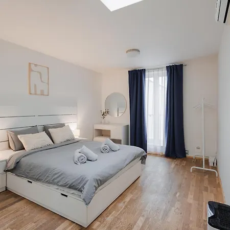 Charming Duplex Loft In Center * Prague