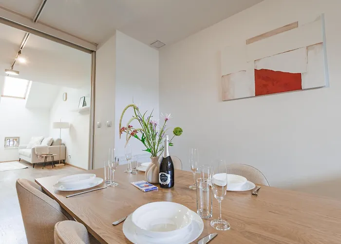 Apartment Charming Duplex Loft In Center *