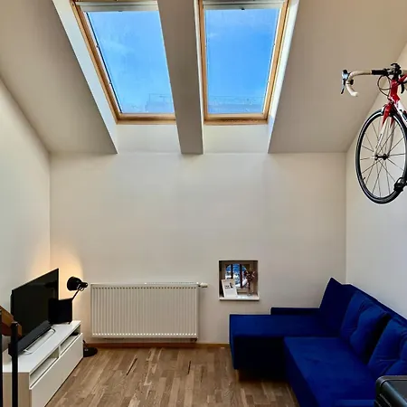 Charming Duplex Loft In Center Διαμέρισμα *